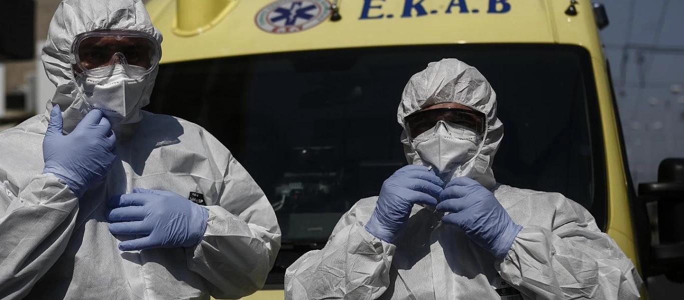 Σε νοσοκομεία της Αττικής τέσσερις ηλικιωμένοι από το γηροκομείο στον Αγ. Παντελεήμονα